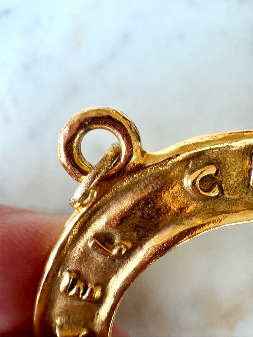 Authentic Vintage Chanel 1980s Gold Tone Pendant Authenticated - Picture 7 of 16
